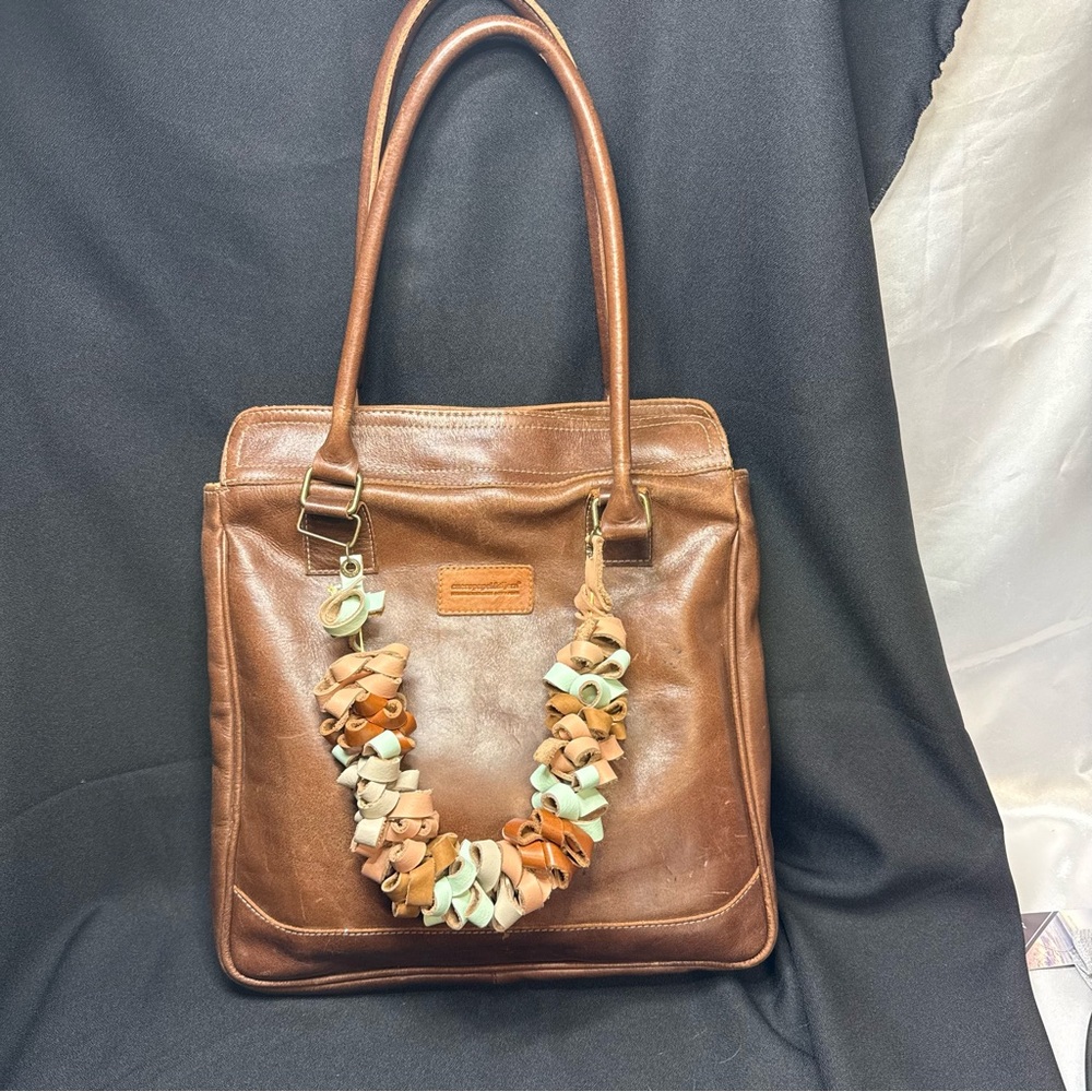 Brown Leather Tote Bag with Decorative Accent Costa Rica